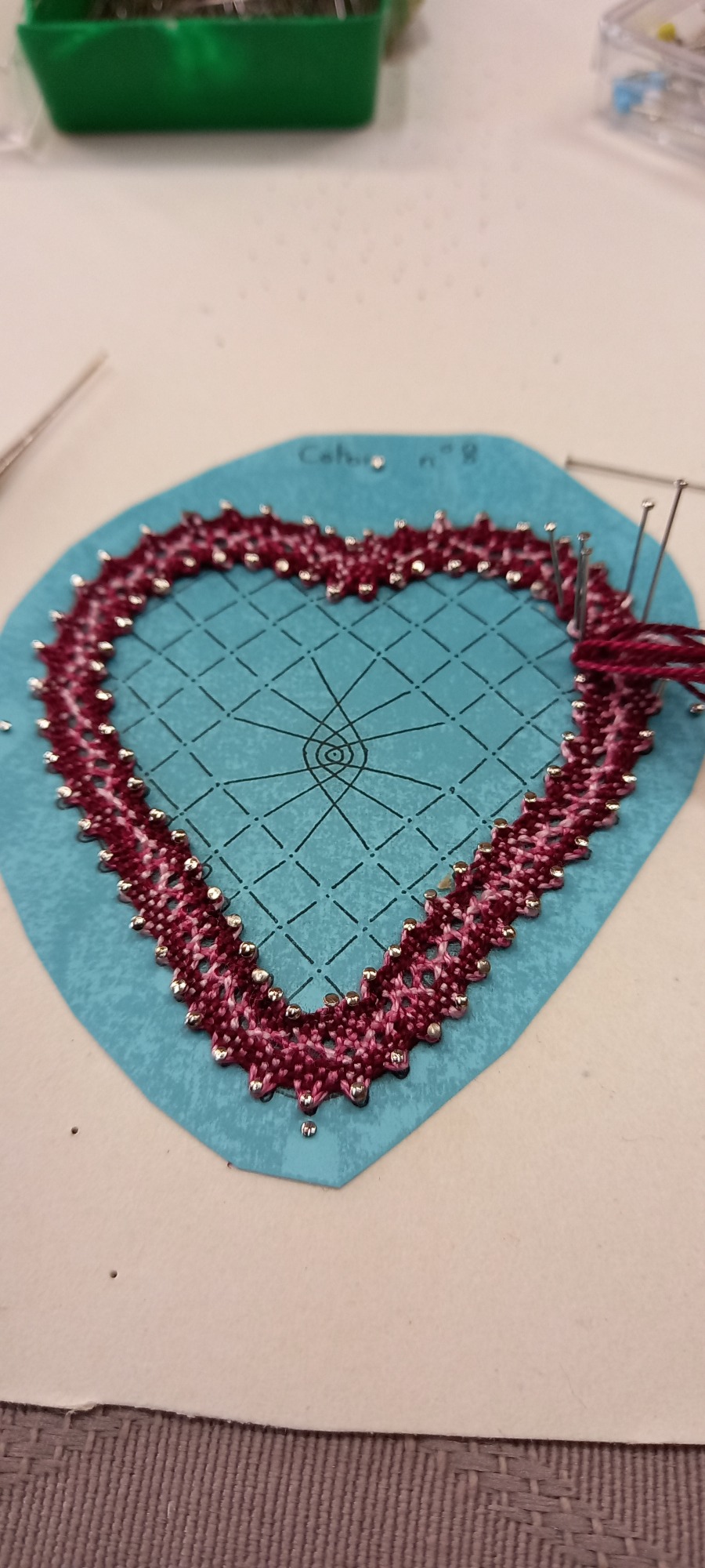 Petit coeur aux fuseaux